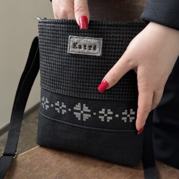 Must väike kott TÄRNI